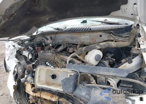 2010 Ford Expedition Eddie Bauer/King Ranch из США, поврежденный, VIN 1FMJU1H57AEB67180